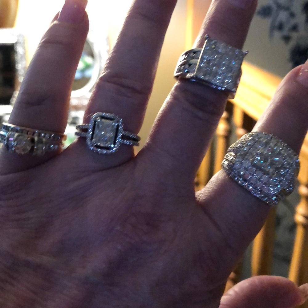 DIAMONDS DIAMONDS DIAMONDS